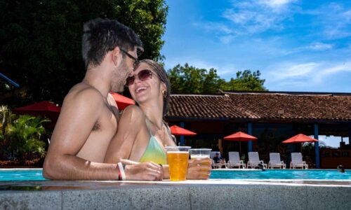 Plan romántico cerca de Medellín: Celebra amor y amistad