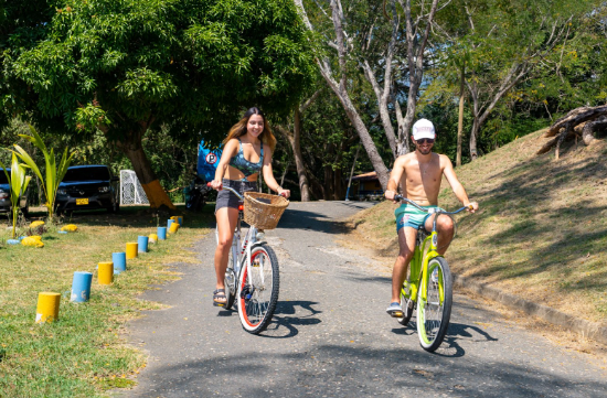where to spend your holidays in medellin